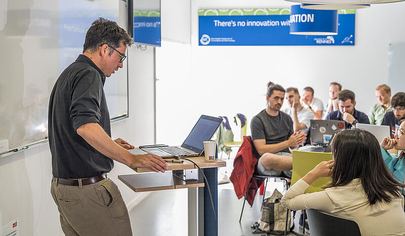 Solutions for Healthier Digital Cities